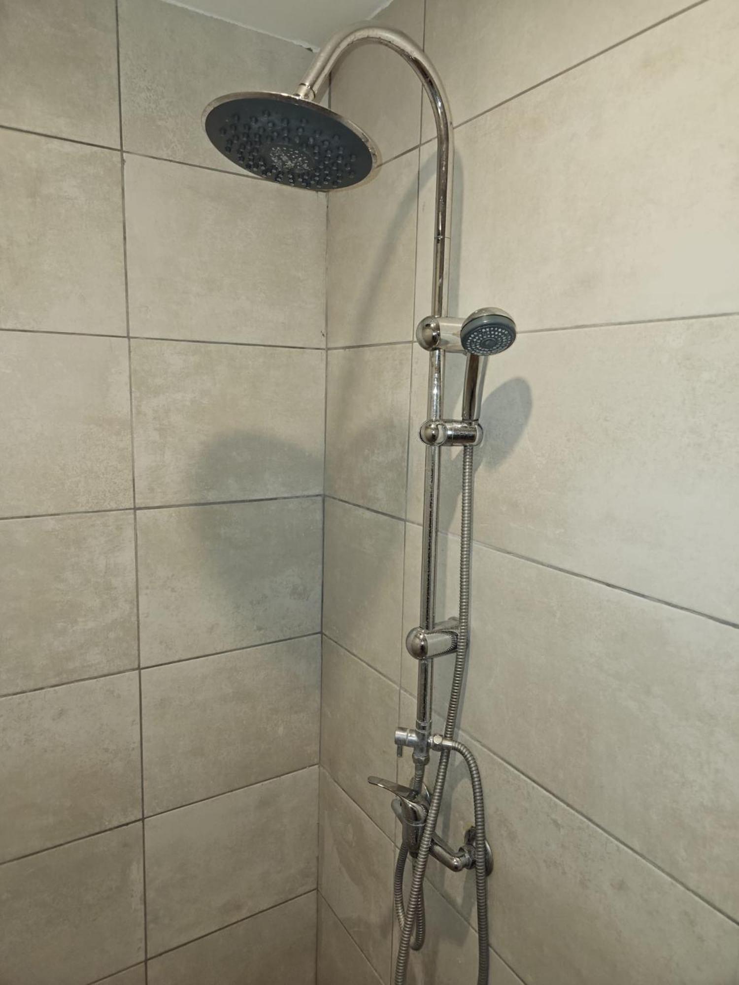Résidence Rdv avec la Lune - 1 Suite Familial - Appt - et 1 Suite avec jacuzzi Narbonne Extérieur photo